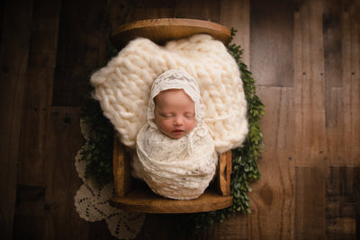 5 Newborn Photography Wrapping Tutorials