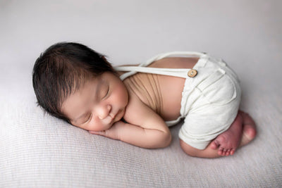 Must Have Summer Props for Newborn Photographers
