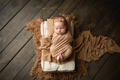 5 Steps for an Easy Newborn Photography Set Up