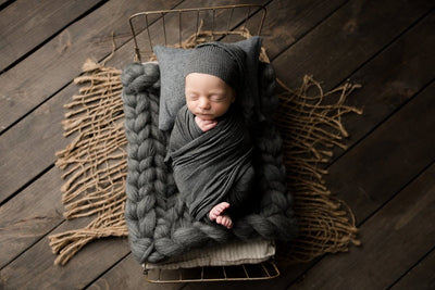 Criss Cross Wrap Tutorial | Newborn Photography Wrapping
